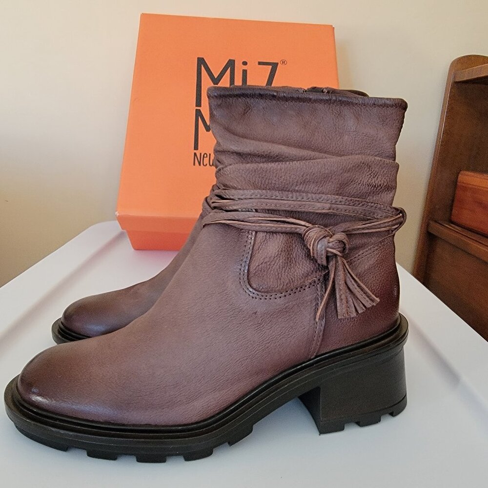 Miz Mooz Rabia Leather Bootie, ESPRESSO, Size 8.5-9US / 39EU, NIB